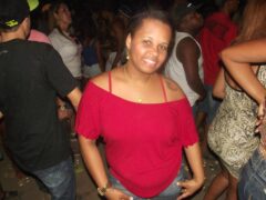 Oktober 10 Anos